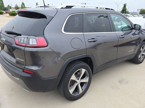 Used 2020 Jeep Cherokee Limited AWD/4WD image 5