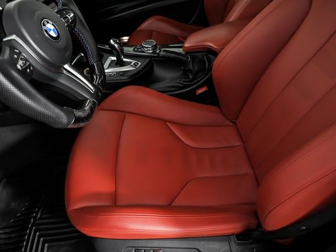 Used 2016 BMW M3 RWD image 17