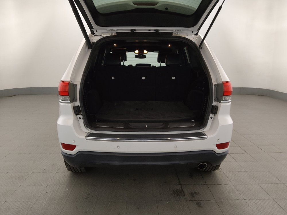 Used 2018 Jeep Grand Cherokee Limited AWD/4WD image 29