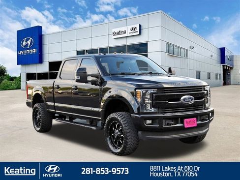 Used 2019 Ford F250 Lariat image 3