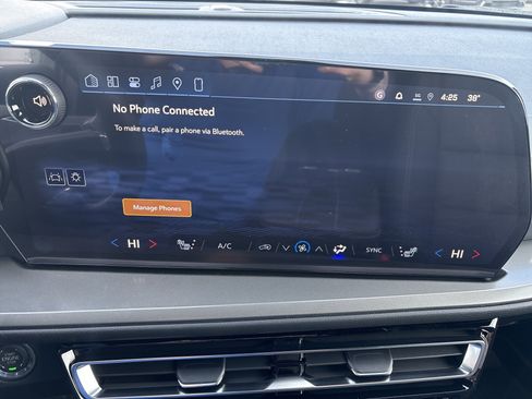 New 2026 Chevrolet Traverse LT w/ LPO, Floor Liner Package image 20