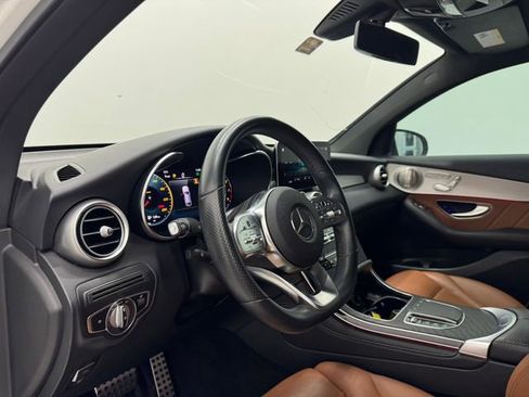 Used 2021 Mercedes-Benz GLC 300 GLC 300 Coupe image 36