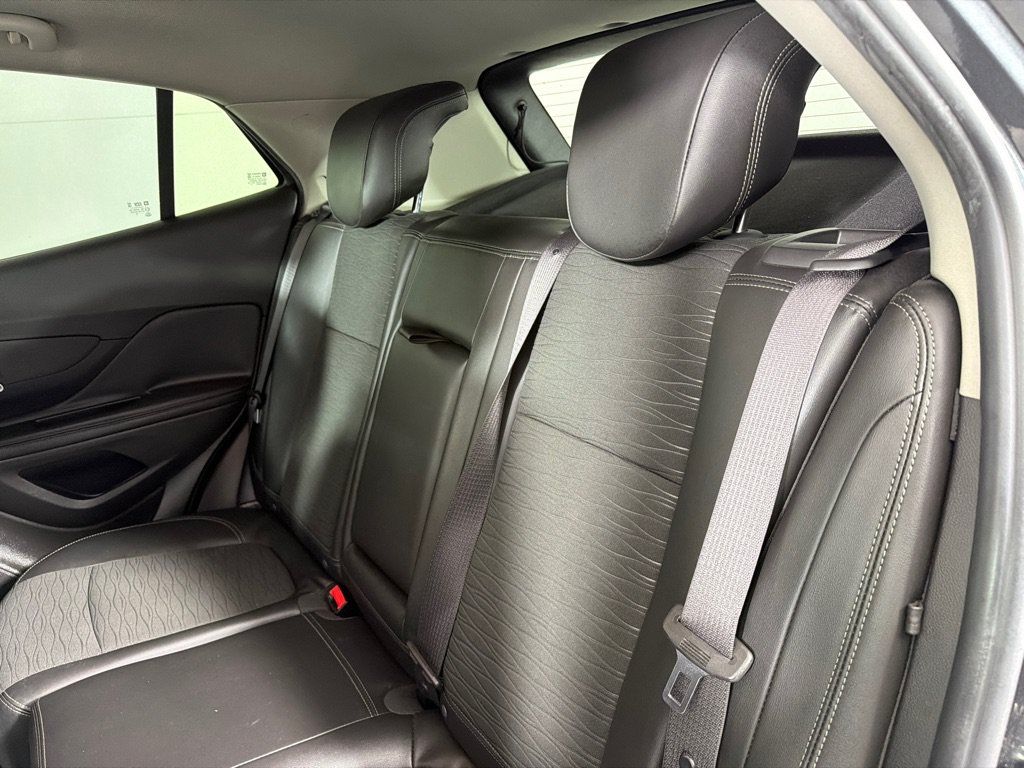 Used 2016 Buick Encore FWD image 17