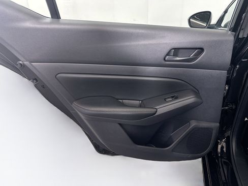 Used 2025 Nissan Altima 2.5 SV FWD image 25