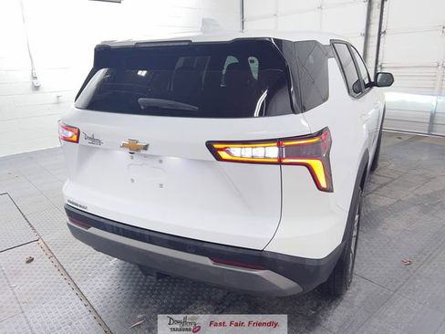 Used 2025 Chevrolet Equinox LT FWD image 7