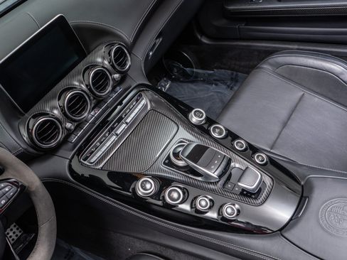 Used 2018 Mercedes-Benz AMG GT C image 29