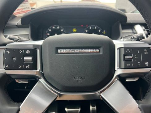 New 2026 Land Rover Discovery Limited Edition AWD/4WD image 30