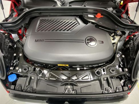 Certified 2024 MINI Cooper SE w/ Signature Upholstery Package image 22