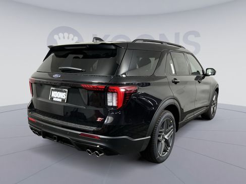New 2026 Ford Explorer ST w/ Sun And Sound Package image 7