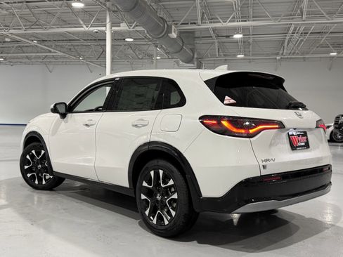 New 2026 Honda HR-V EX-L image 18