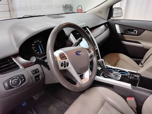 Used 2014 Ford Edge Limited w/ Equipment Group 302A image 11