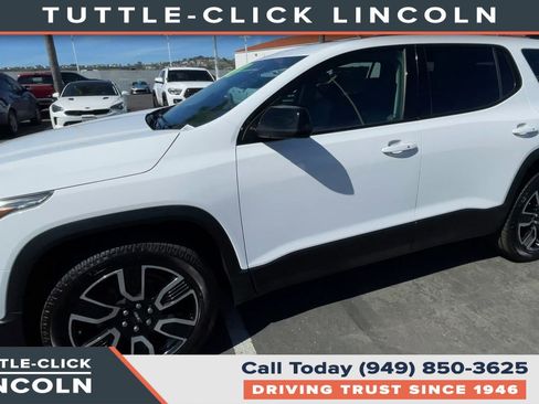 Used 2019 GMC Acadia SLT w/ Black Edition FWD image 4