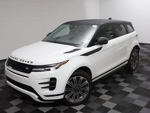 New 2026 Land Rover Range Rover Evoque Dynamic SE image 2