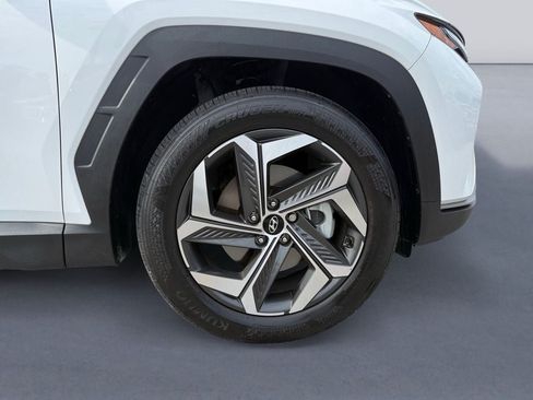 Used 2024 Hyundai Tucson SEL w/ Convenience Package FWD image 9