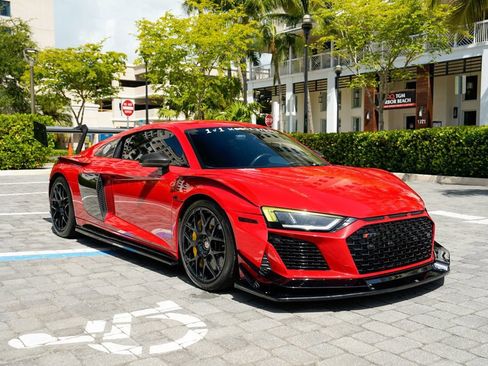 Used 2017 Audi R8 V10 plus w/ 20" Wheel Package AWD/4WD image 41