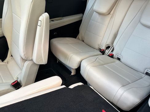New 2026 Mercedes-Benz GLS 450 4MATIC image 14