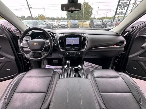 Used 2019 Chevrolet Traverse LT w/ LT Premium Package FWD image 39