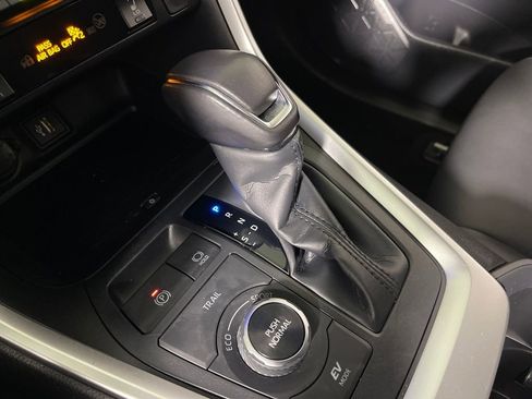 Certified 2024 Toyota RAV4 XLE Premium image 22