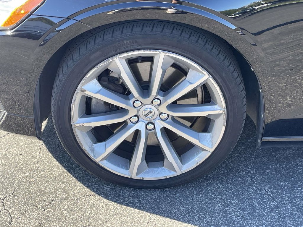 Used 2020 Volvo S60 T6 Momentum w/ Protection Package Premier AWD/4WD image 8