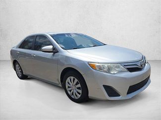 Used 2013 Toyota Camry LE FWD video 3