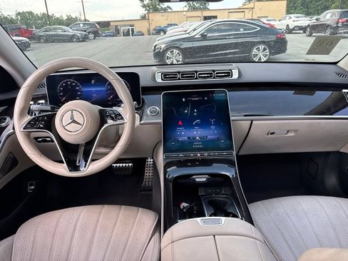 Used 2022 Mercedes-Benz S 500 4MATIC image 16