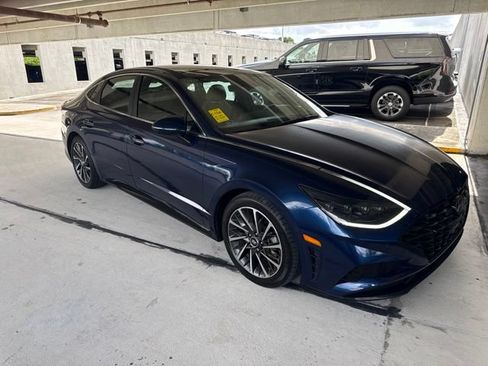 Used 2020 Hyundai Sonata Limited w/ Cargo Package FWD image 16