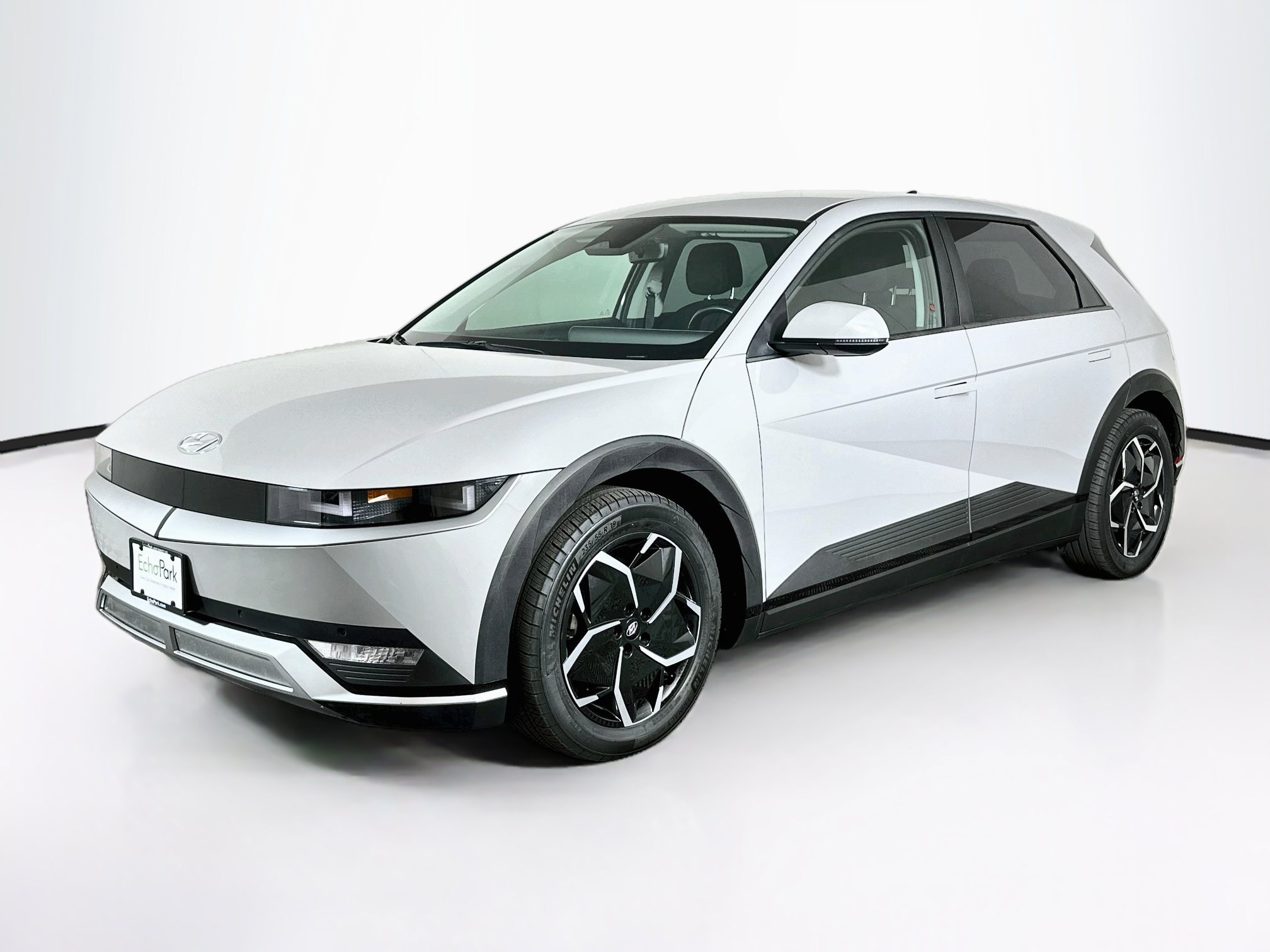 Used 2024 Hyundai Ioniq 5 SEL RWD image 3