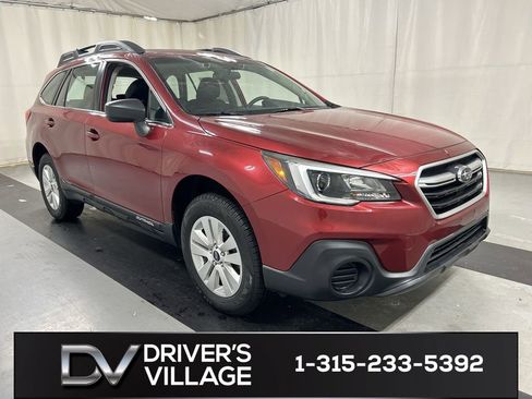 Used 2019 Subaru Outback 2.5i image 1