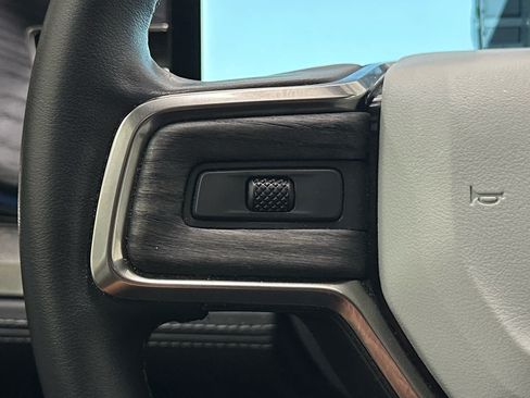 Used 2025 Rivian R1S Adventure AWD/4WD image 27