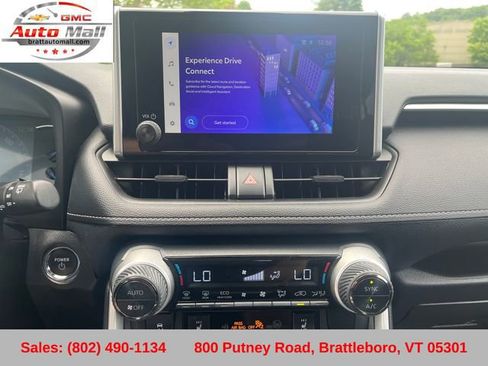 Used 2025 Toyota RAV4 Woodland Edition w/ Weather Package AWD/4WD image 18