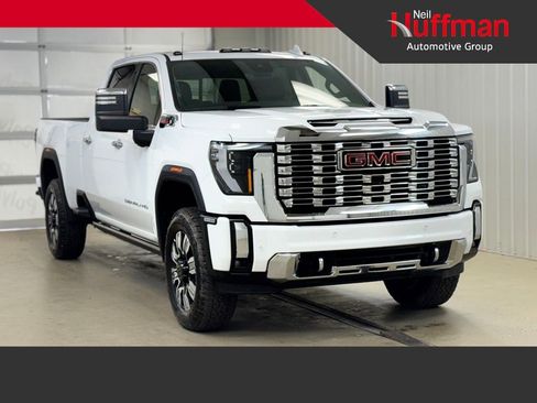 New 2026 GMC Sierra 3500 Denali w/ Technology Package AWD/4WD image 1