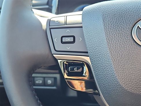 New 2026 Toyota Camry Hybrid image 16