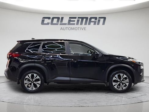 Certified 2023 Nissan Rogue SV AWD/4WD image 3