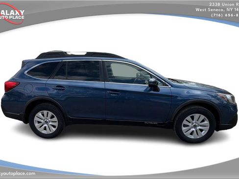 Used 2019 Subaru Outback 2.5i Premium w/ Protection Package #1 AWD/4WD image 4