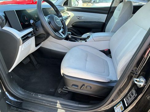 Used 2025 Hyundai Tucson SEL AWD/4WD image 16