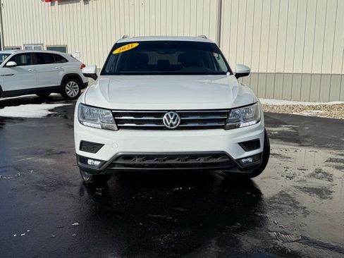 Used 2021 Volkswagen Tiguan SEL w/ 2-Row Tiguan MDO Package image 2