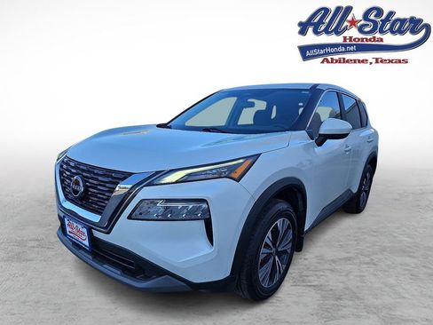 Used 2023 Nissan Rogue SV image 1