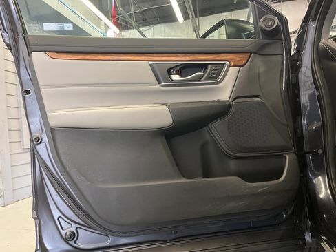 Used 2017 Honda CR-V EX-L image 10