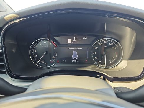 Used 2022 Cadillac XT5 Premium Luxury w/ LPO, Floor Liner Package FWD image 16