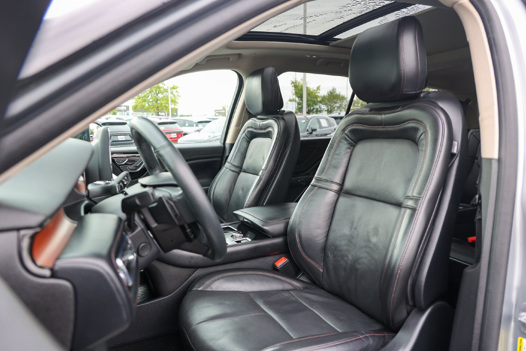 Used 2020 Lincoln Aviator Reserve w/ Equipment Group 201A AWD/4WD image 34