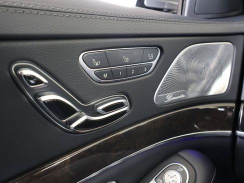 Used 2015 Mercedes-Benz S 550 Sedan image 47