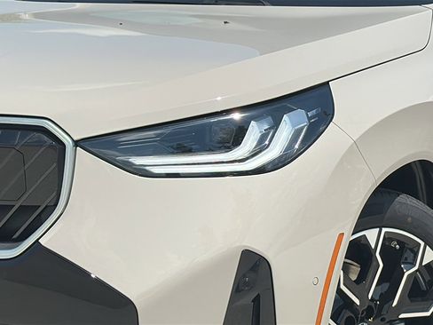 New 2026 BMW X3 xDrive30 w/ Premium Package image 4