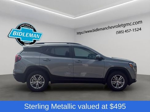 Used 2023 GMC Terrain SLE w/ Driver Convenience Package AWD/4WD image 9