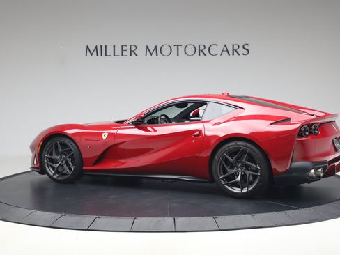 Certified 2018 Ferrari 812 Superfast RWD image 4