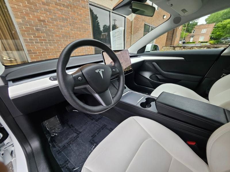 Used 2023 Tesla Model 3 Standard Range RWD image 35