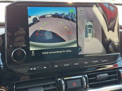 Certified 2023 Nissan Pathfinder SL AWD/4WD image 18
