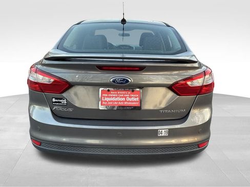 Used 2013 Ford Focus Titanium w/ Titanium Handling Pkg image 34