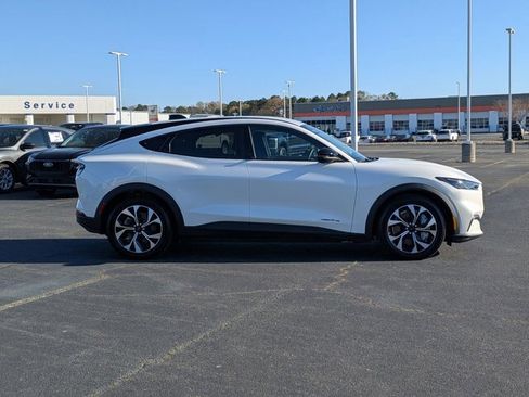 Certified 2025 Ford Mustang Mach-E Select w/ Comfort Package Lite image 3