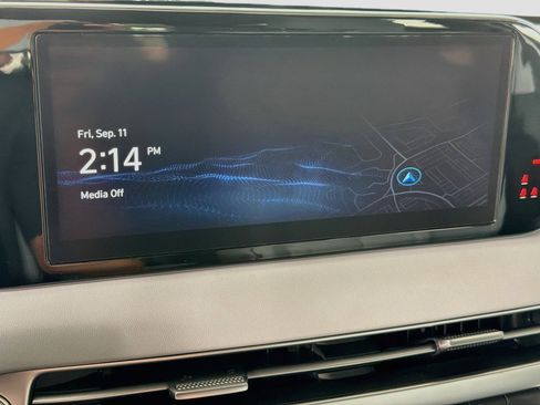 Used 2025 Hyundai Palisade SEL AWD/4WD image 19