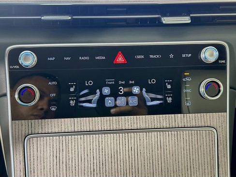 New 2026 Genesis GV80 3.5T Prestige AWD/4WD image 14